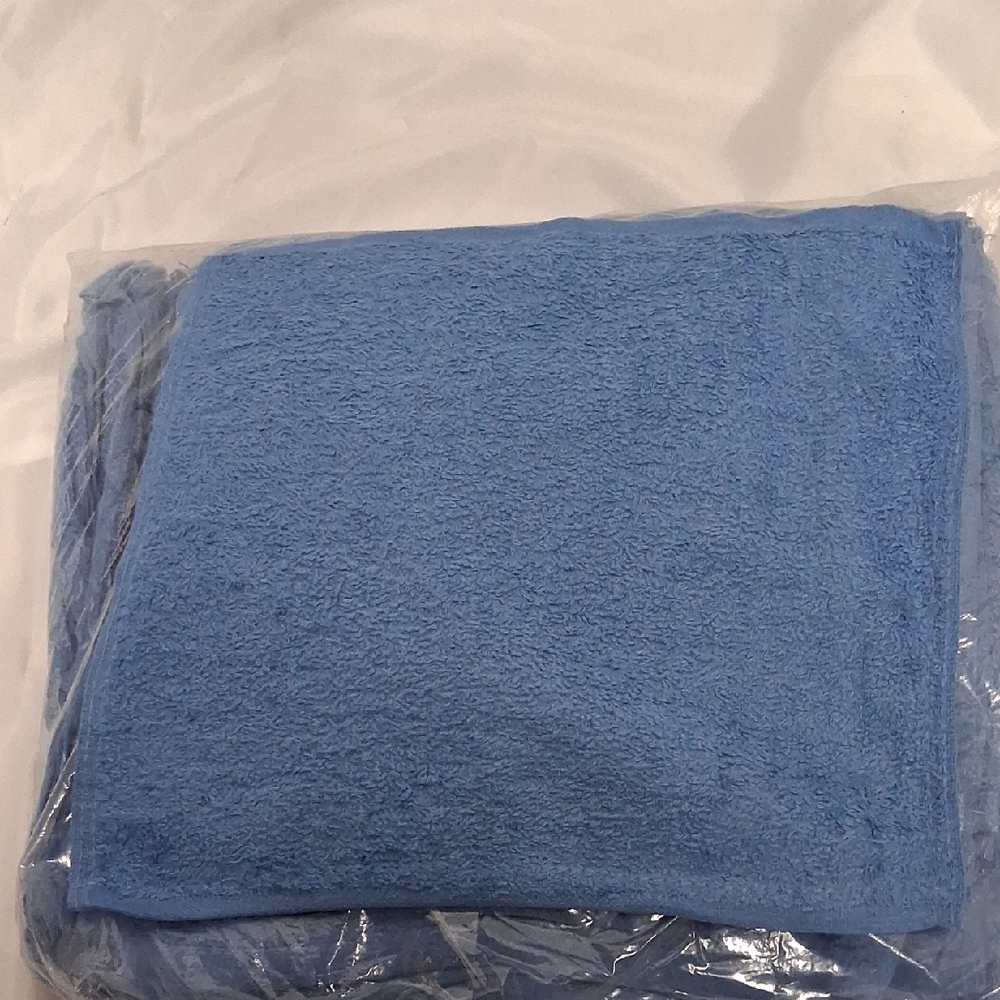 NWT 5 Dozen Medium Blue Wash Clothes